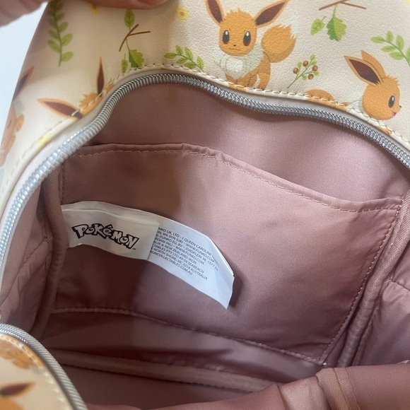 LOUNGEFLY Pokémon Eveee Mini Backpack - Picture 6 of 7